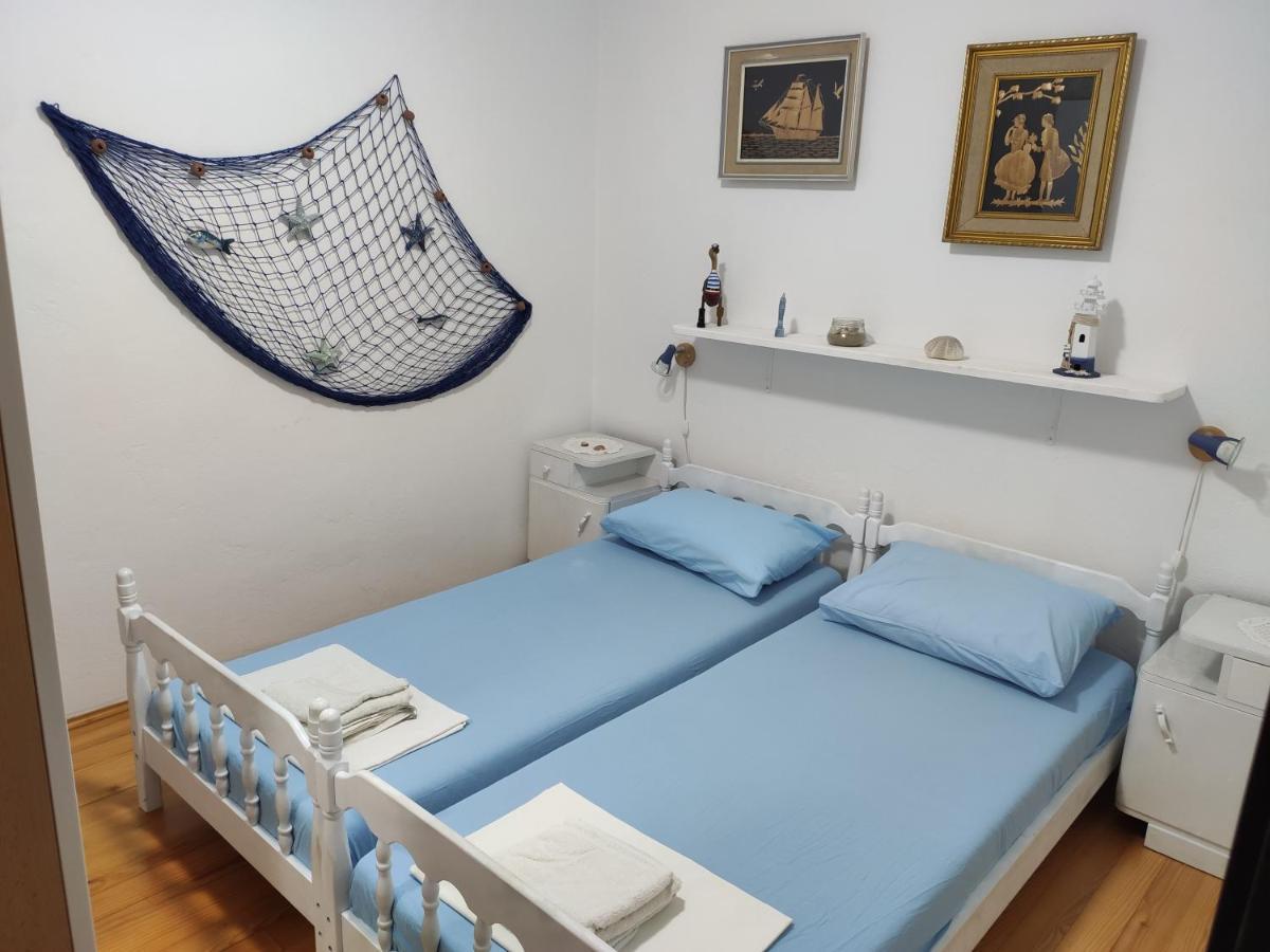 Apartments Tonkovic Kornic Luaran gambar