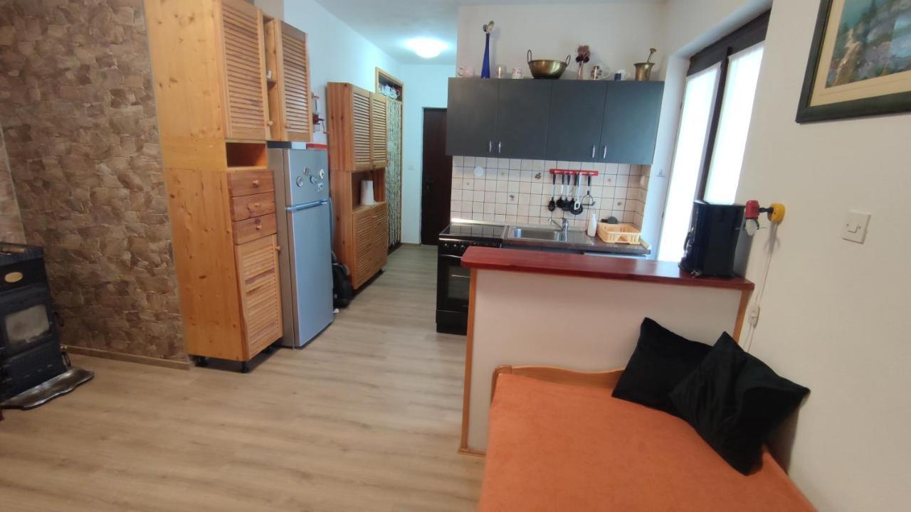 Apartments Tonkovic Kornic Luaran gambar